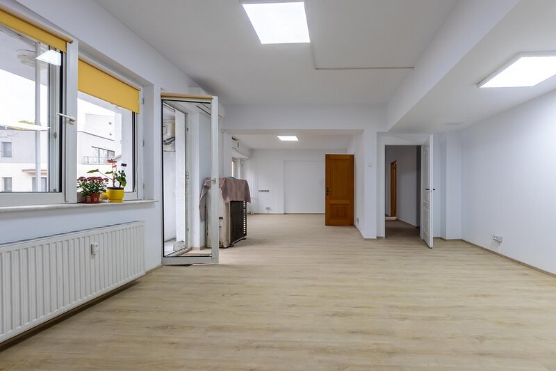 Obor, Fainari, office building 100 mp,