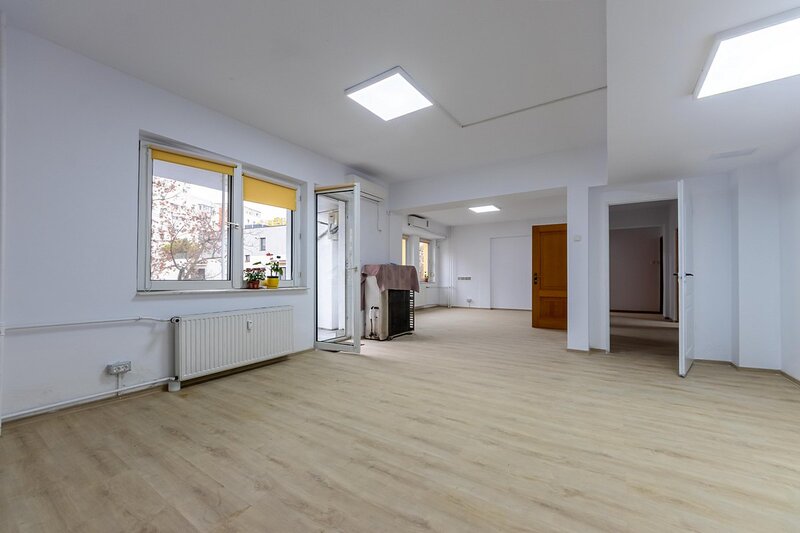 Obor, Fainari, office building 100 mp,