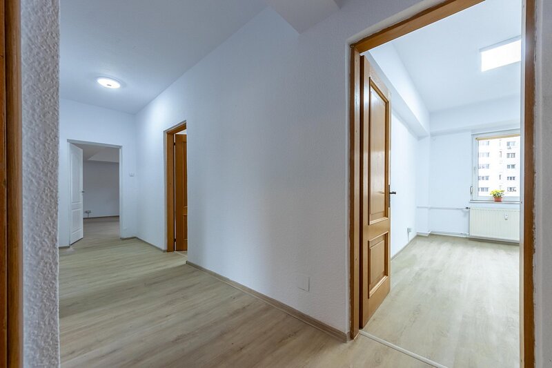 Obor, Fainari, office building 100 mp,