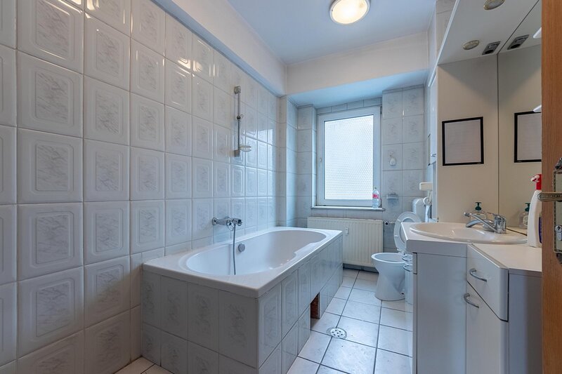 Obor, Fainari, office building 100 mp,